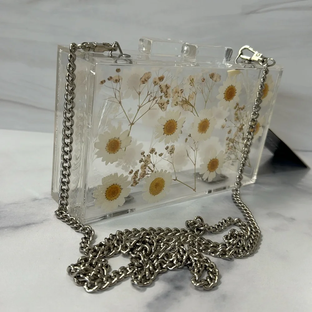Daisies acrylic transparent lucite box clutch with silver chain strap๐ผ - Picture 1 of 15